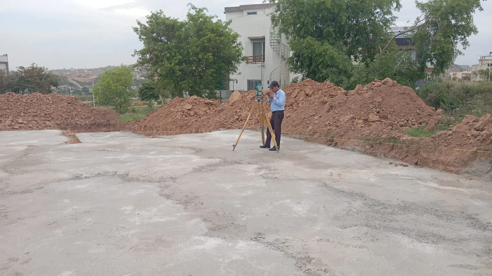 Project 436 Bahria Town — site survey and levelling